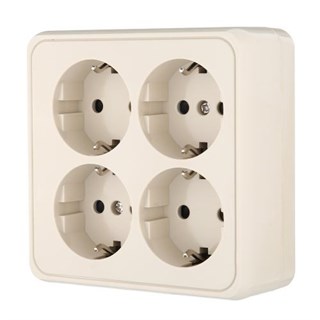 РОЗЕТКА ЧЕТЫРЕХМЕСТНАЯ С З/К С ЗАЩИТНЫМИ ШТОРКАМИ STANDARD LK STUDIO 813801 813801 - фото 15316