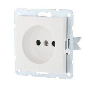 Розетка без з/к с защитными шторками LK60 LK STUDIO 863304 863304